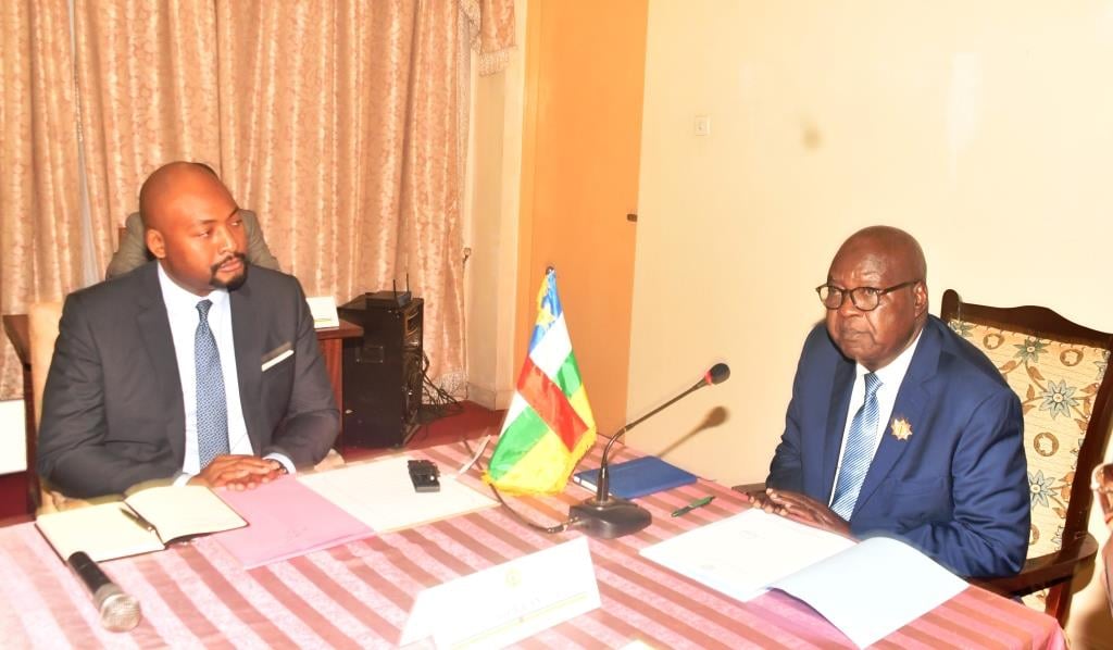 MFB- Hervé NDOBA & Honorable président Simplice Mathieu Sarandji