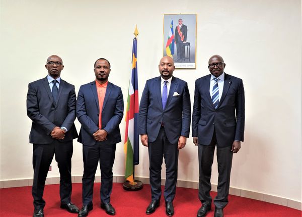 MFB- Hervé NDOBA et MAMADY SOUARE, RESPONSABLE PAYS DU BUREAU DE LA BANQUE AFRICAINE DE DEVELOPPEMENT